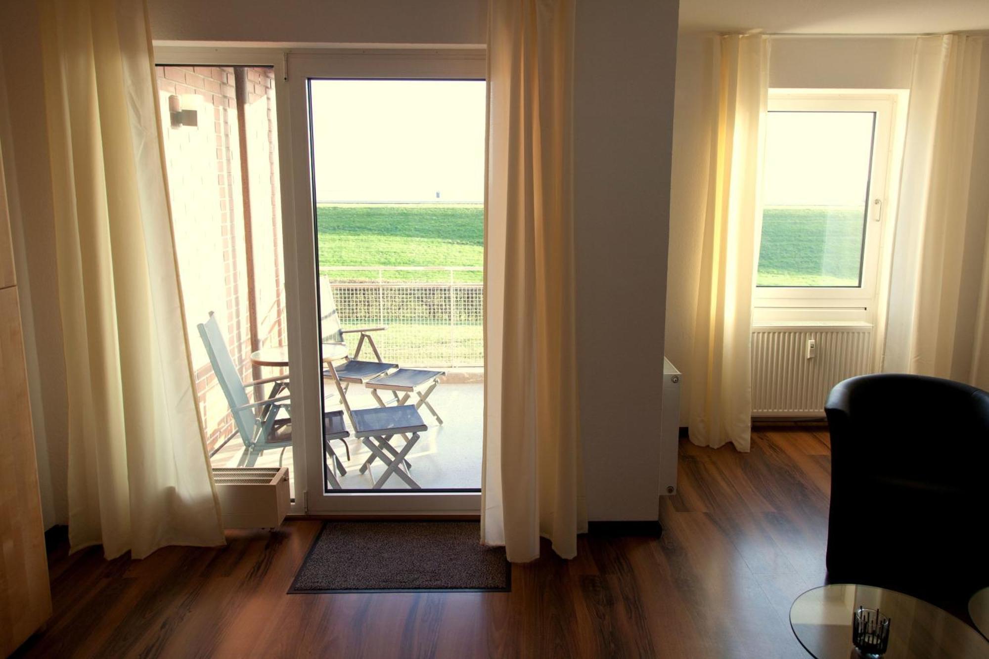 Apartment 8 Вилхелмсхафен Екстериор снимка
